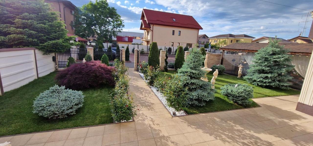 Pensiunea Casa Simoni Ploieşti Exteriér fotografie