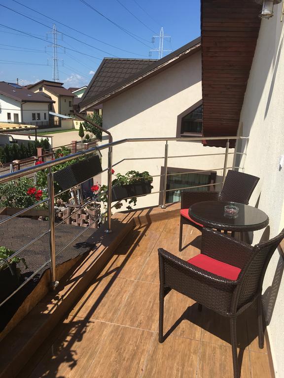 Pensiunea Casa Simoni Ploieşti Exteriér fotografie